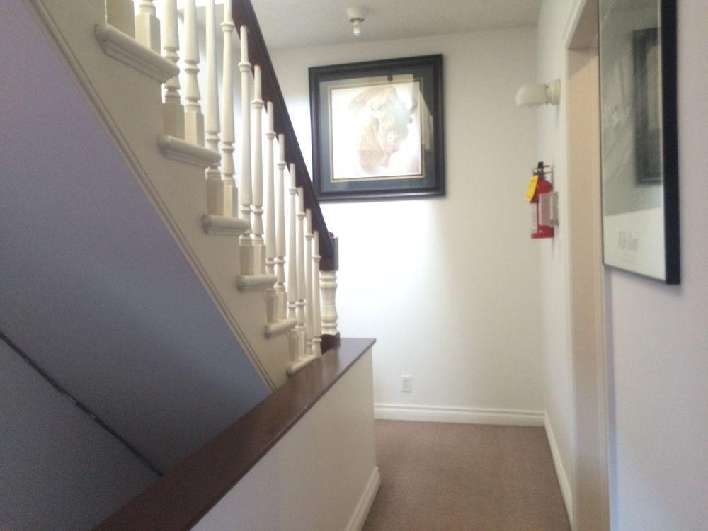 Adas Guesthouse Toronto Bagian luar foto