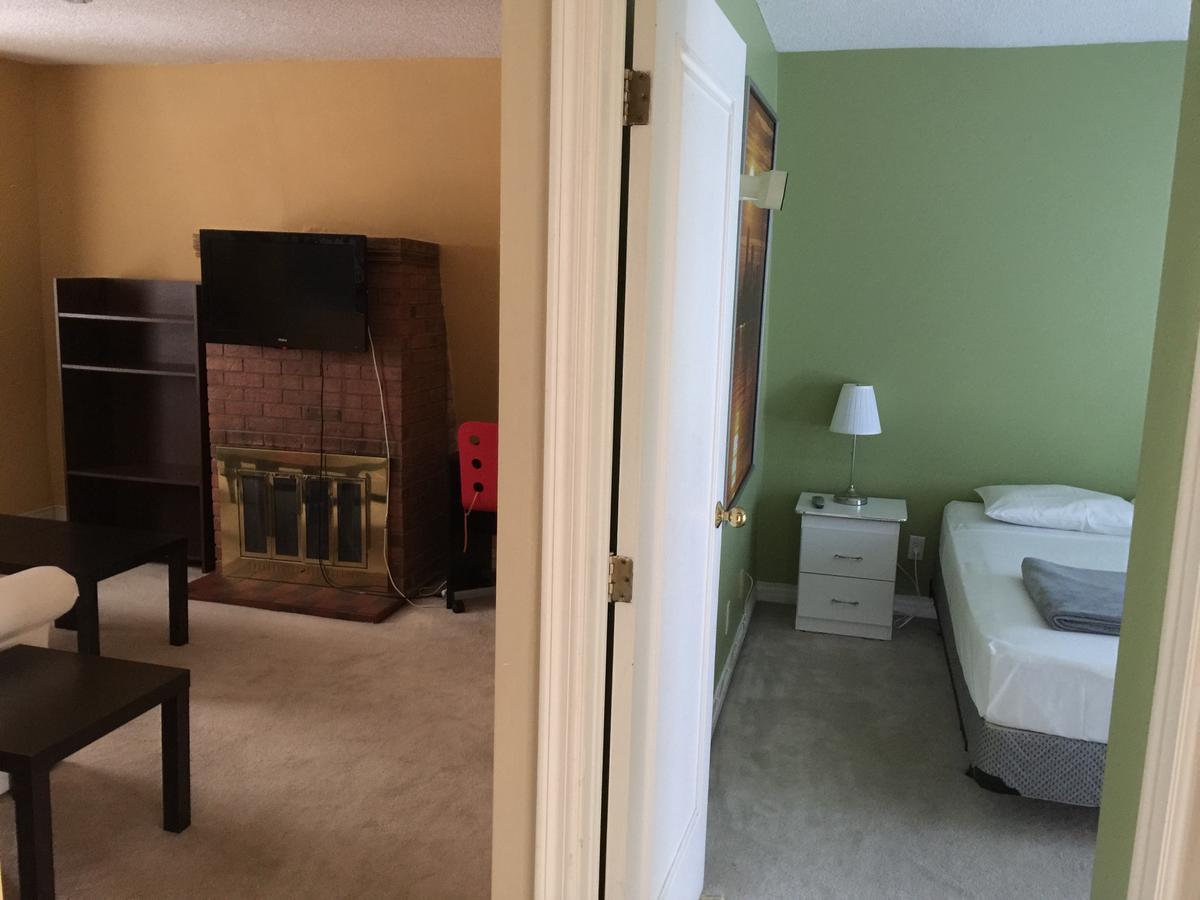 Adas Guesthouse Toronto Ruang foto