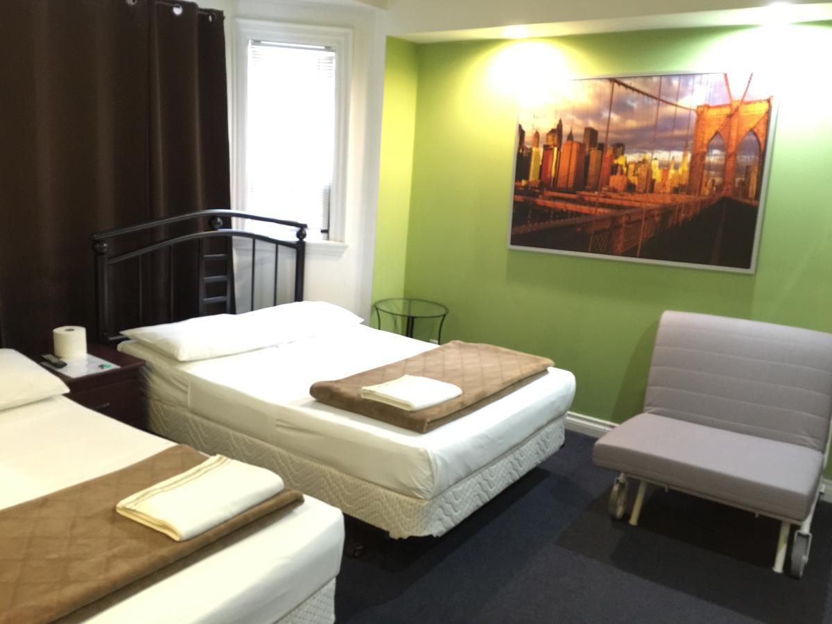 Adas Guesthouse Toronto Ruang foto